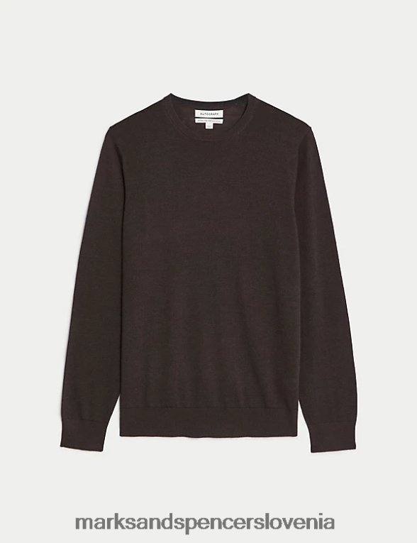 pulover z okroglim izrezom iz čiste ekstra fine merino volne grenka čokolada Marks & Spencer oblačila moški 6T8F6X5331