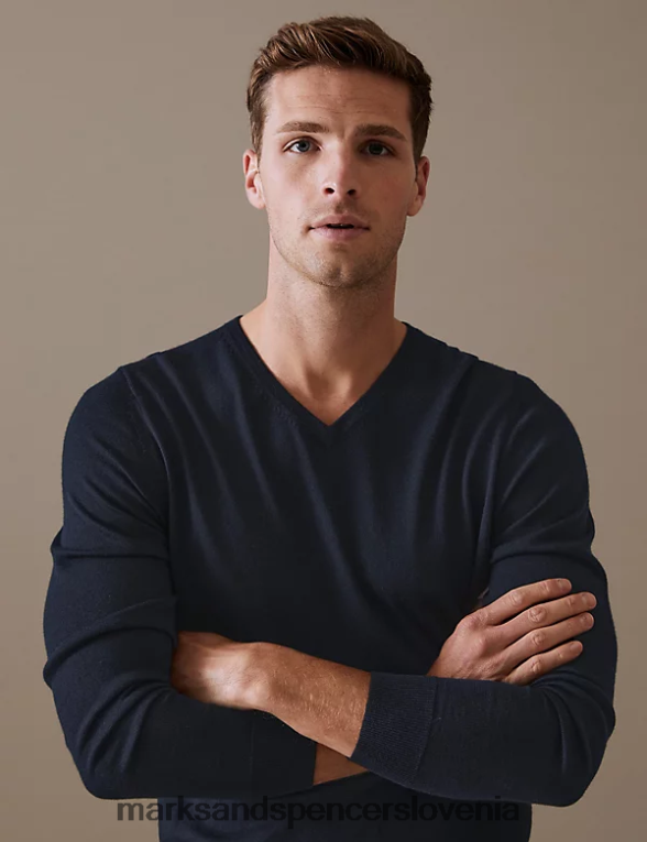 pulover z v-izrezom iz čiste ekstra fine merino volne mornarica Marks & Spencer oblačila moški 6T8F6X5573