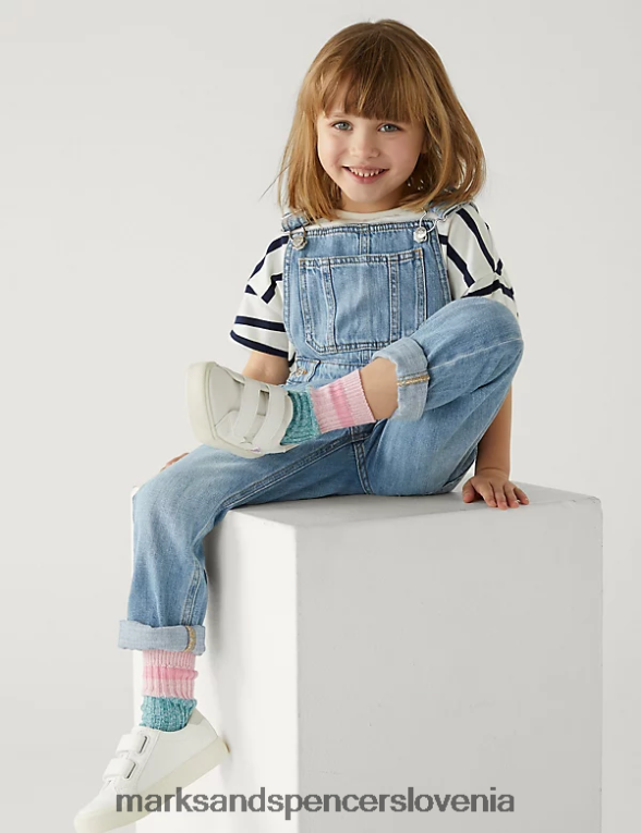 hlače iz jeansa svetlo denim Marks & Spencer oblačila otroci 6T8F6X9345