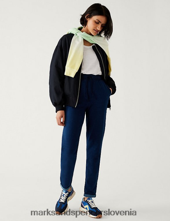 joggerji iz jeansa, zoženi do gležnjev temno indigo Marks & Spencer oblačila ženske 6T8F6X1794
